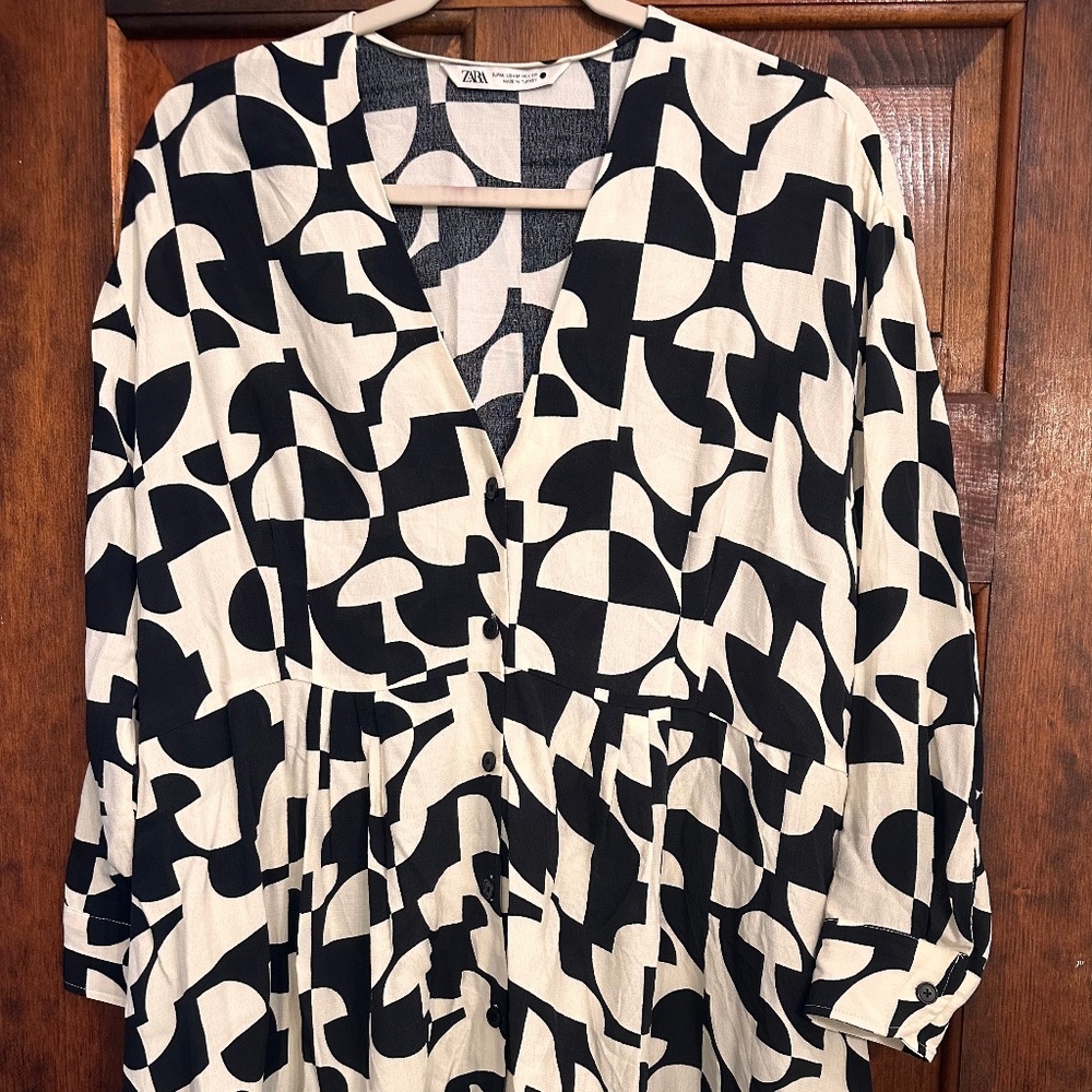 Zara Patterned Long Sleeve Dress